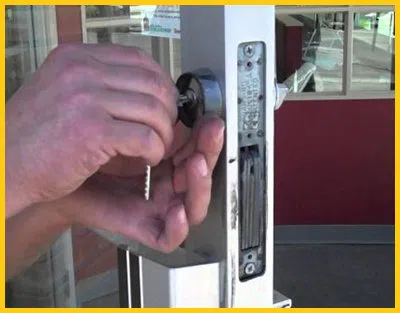Expert Locksmith Store Hartford, CT 860-973-2375 - 23-4